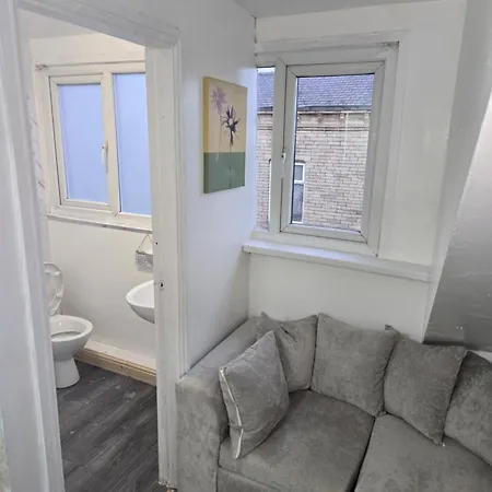 Chub Luxury Ensuite